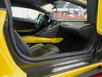 Aventador S CARBON KAMERA NAVI LIFT