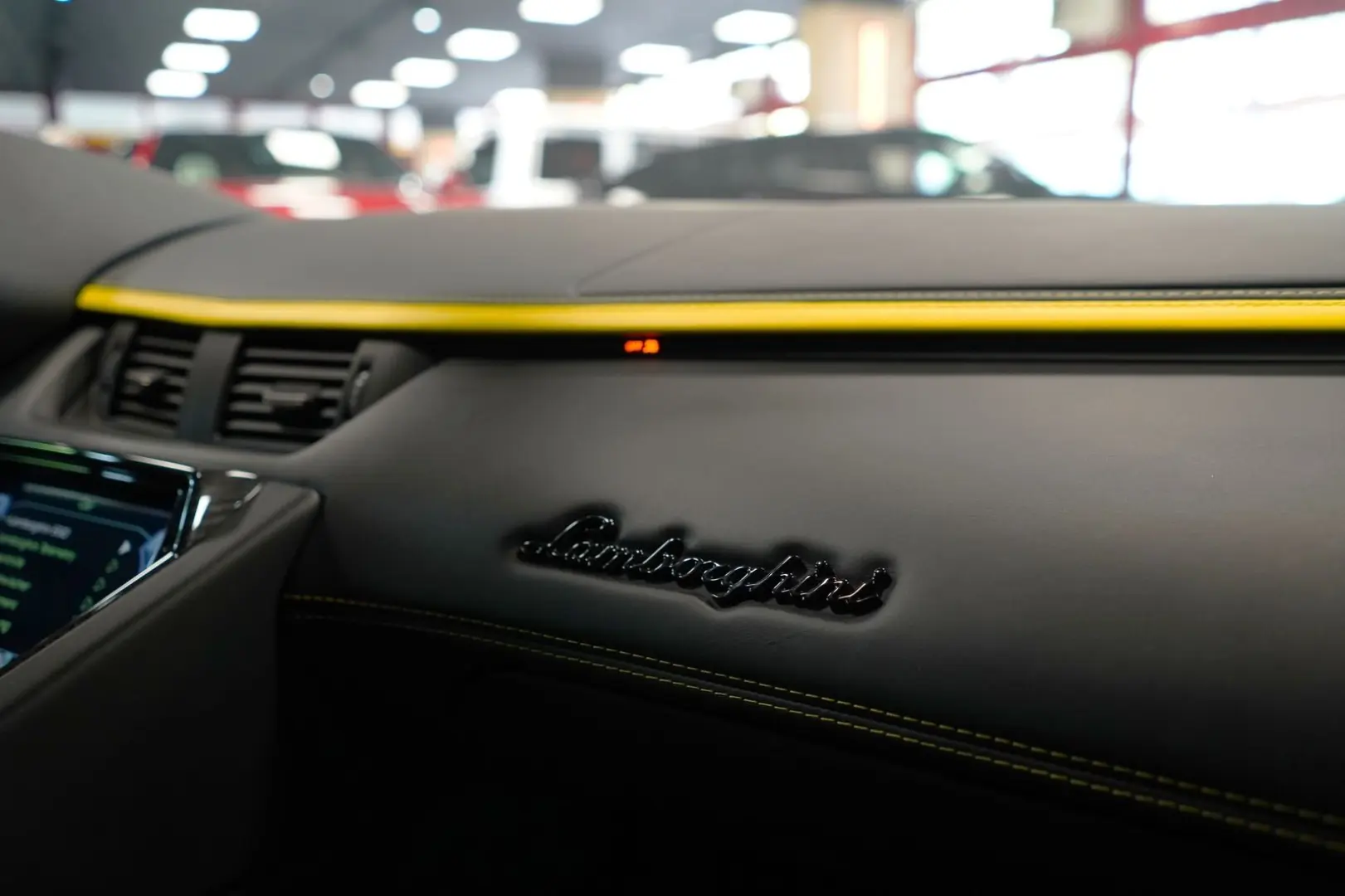 Aventador S CARBON KAMERA NAVI LIFT