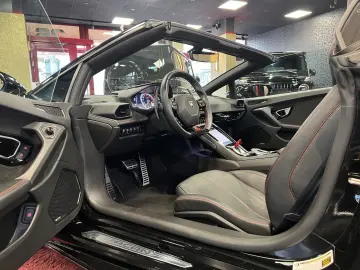 Huracan EVO Spyder LIFT KERAMIK KLIMA NAV WARRAN