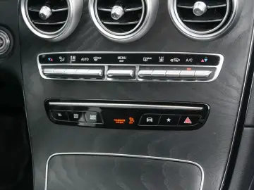 Mercedes-Benz GLC 300 e 4MATIC Coupé  AMG NOAPTE