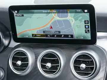 Mercedes-Benz GLC 300 e 4MATIC Coupé  AMG NOAPTE