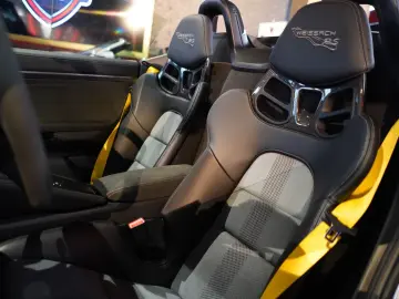 Boxster 718 Spyder RS BOSE WEISSACH-PAKET SP.ABG