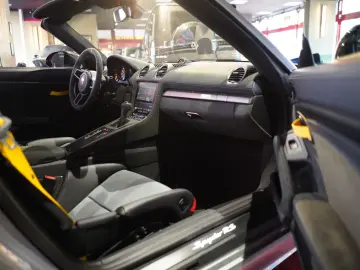 Boxster 718 Spyder RS BOSE WEISSACH-PAKET SP.ABG