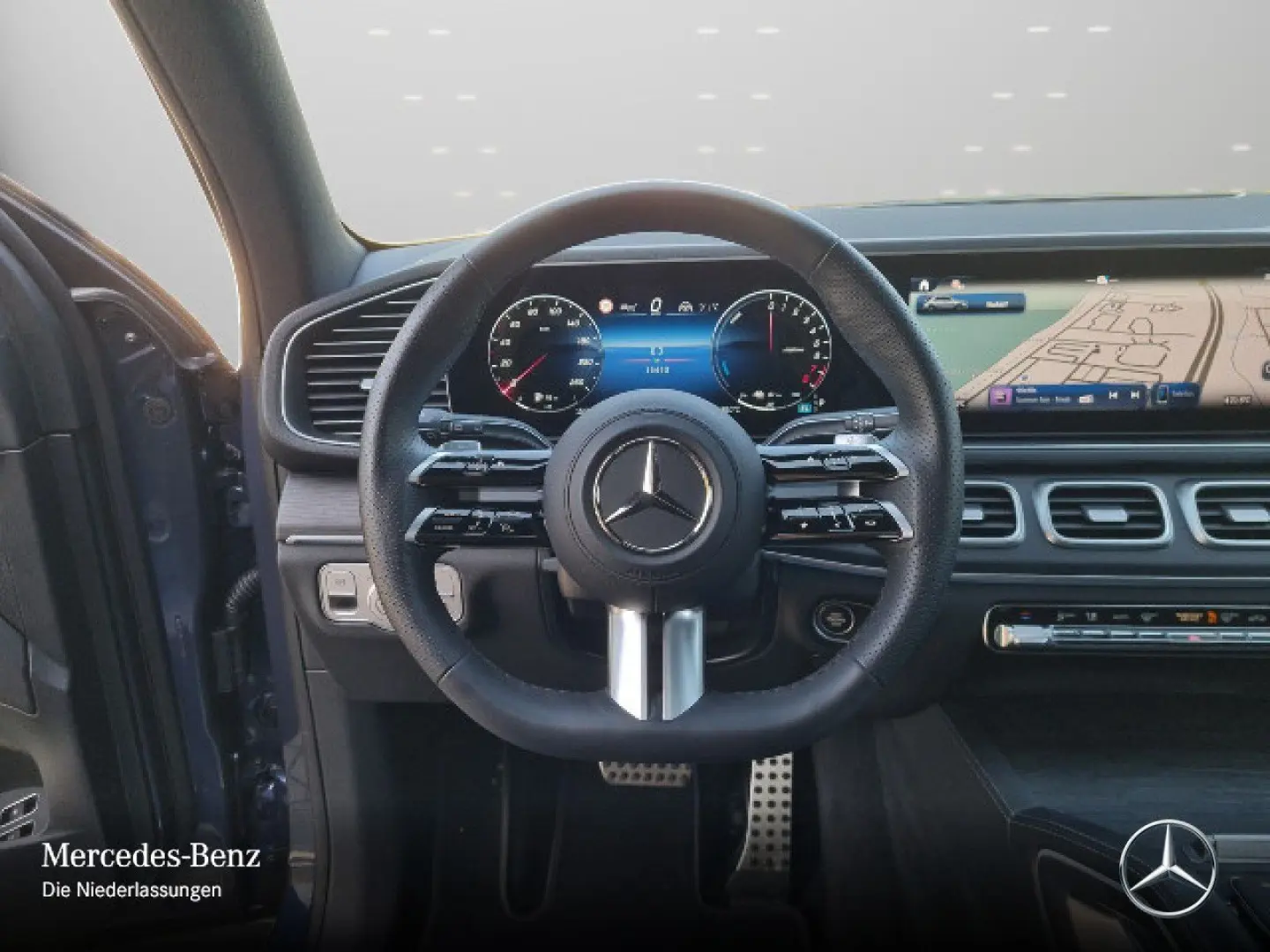 GLE 400 e 4M AMG Advanced  Pano Fahras AHK Night