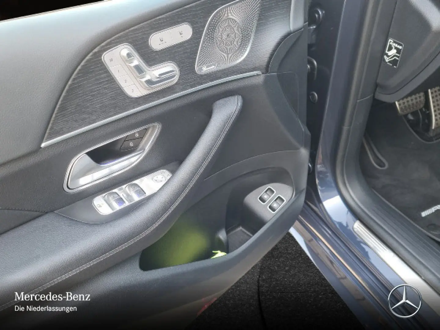 GLE 400 e 4M AMG Advanced  Pano Fahras AHK Night