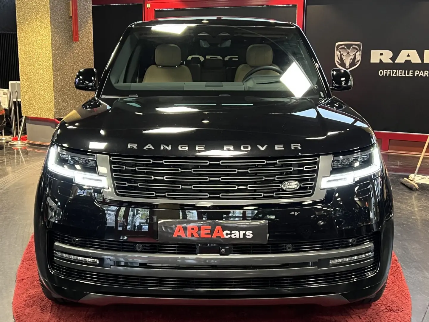 Range Rover D350 7-SITZ HSE SWB PANO MERIDIAN SO