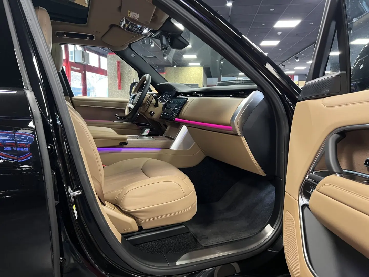 Range Rover D350 7-SITZ HSE SWB PANO MERIDIAN SO