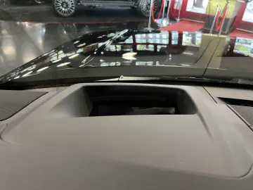 Range Rover D350 7-SITZ HSE SWB PANO MERIDIAN SO