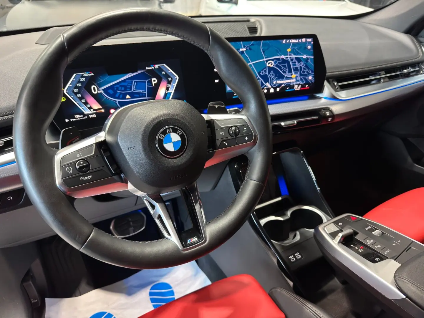 X1 20i sDrive M Sport 360 RFK LED AHK NAVI PANO