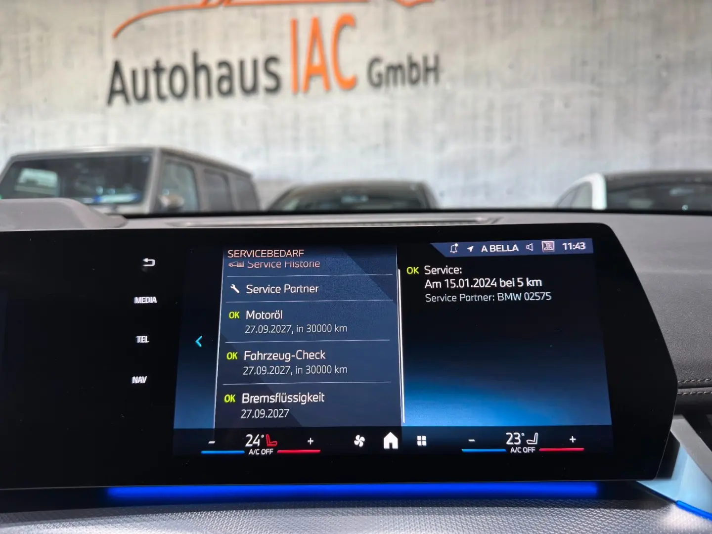 X1 20i sDrive M Sport 360 RFK LED AHK NAVI PANO