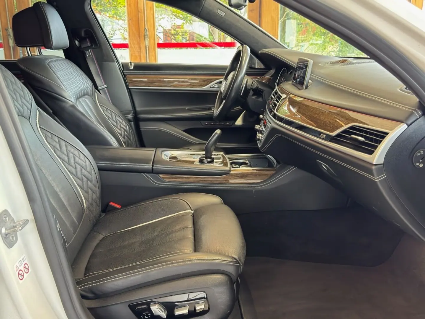 740 d xDrive M-PAKET INDIVIDUAL VOLL BOWERS