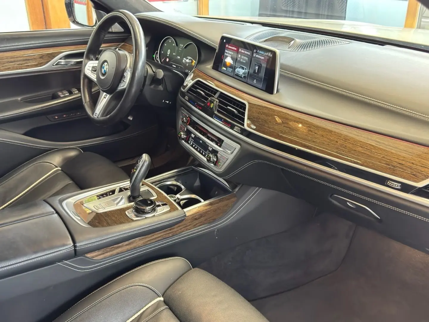 740 d xDrive M-PAKET INDIVIDUAL VOLL BOWERS