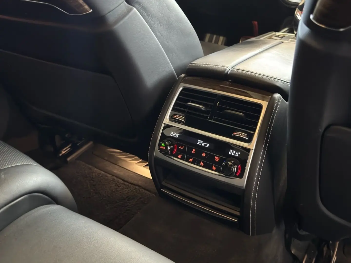 740 d xDrive M-PAKET INDIVIDUAL VOLL BOWERS