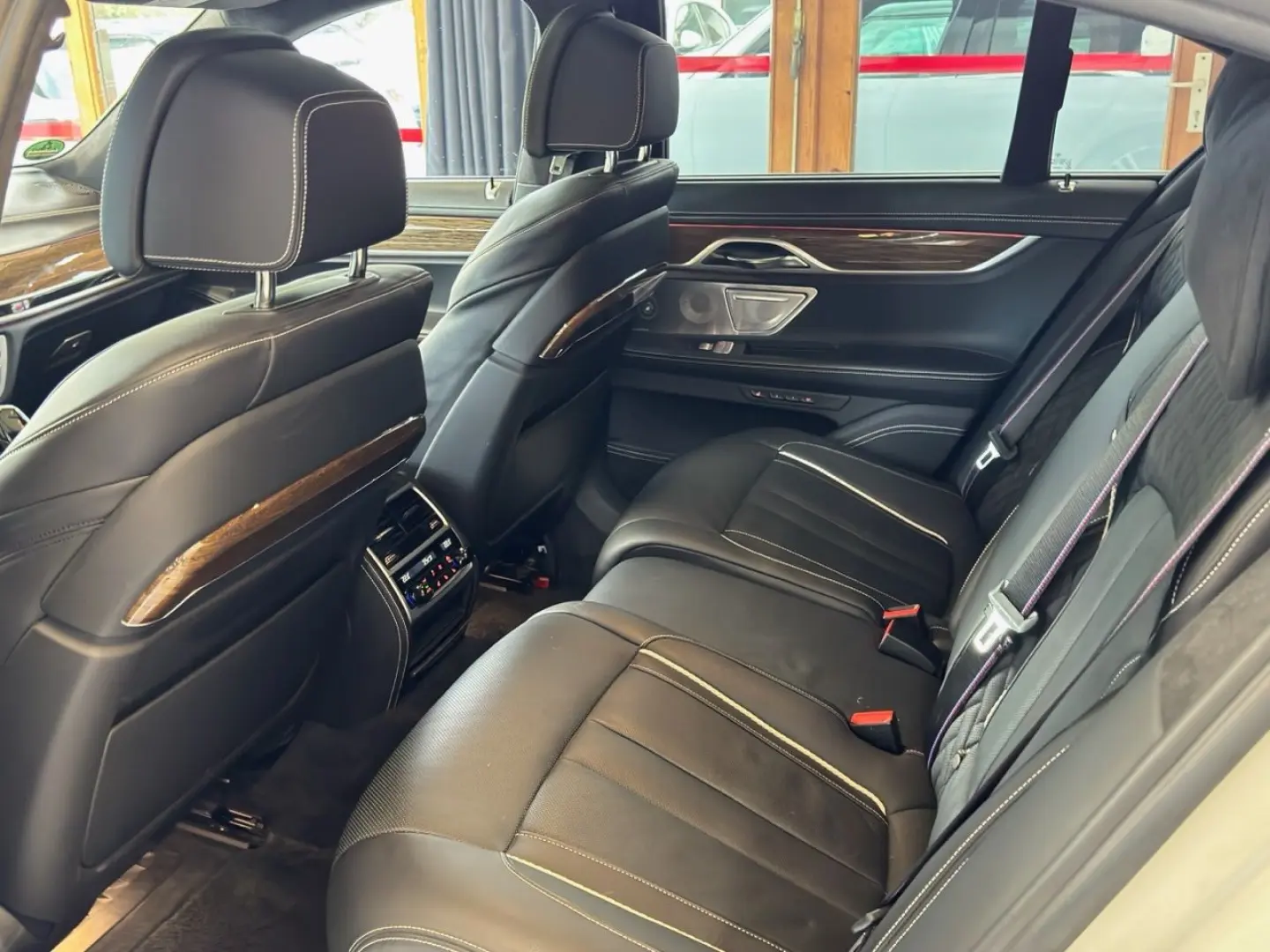 740 d xDrive M-PAKET INDIVIDUAL VOLL BOWERS