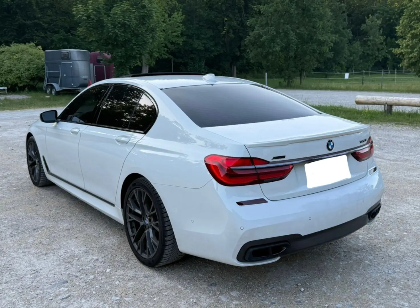750i xDrive M-Sportpaket BMW-Laser Soft-Close