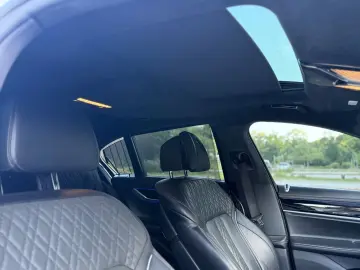 750i xDrive M-Sportpaket BMW-Laser Soft-Close