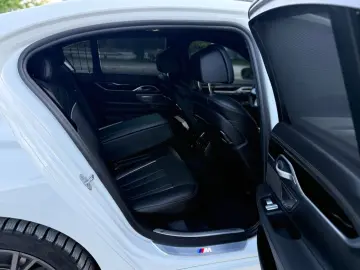 750i xDrive M-Sportpaket BMW-Laser Soft-Close