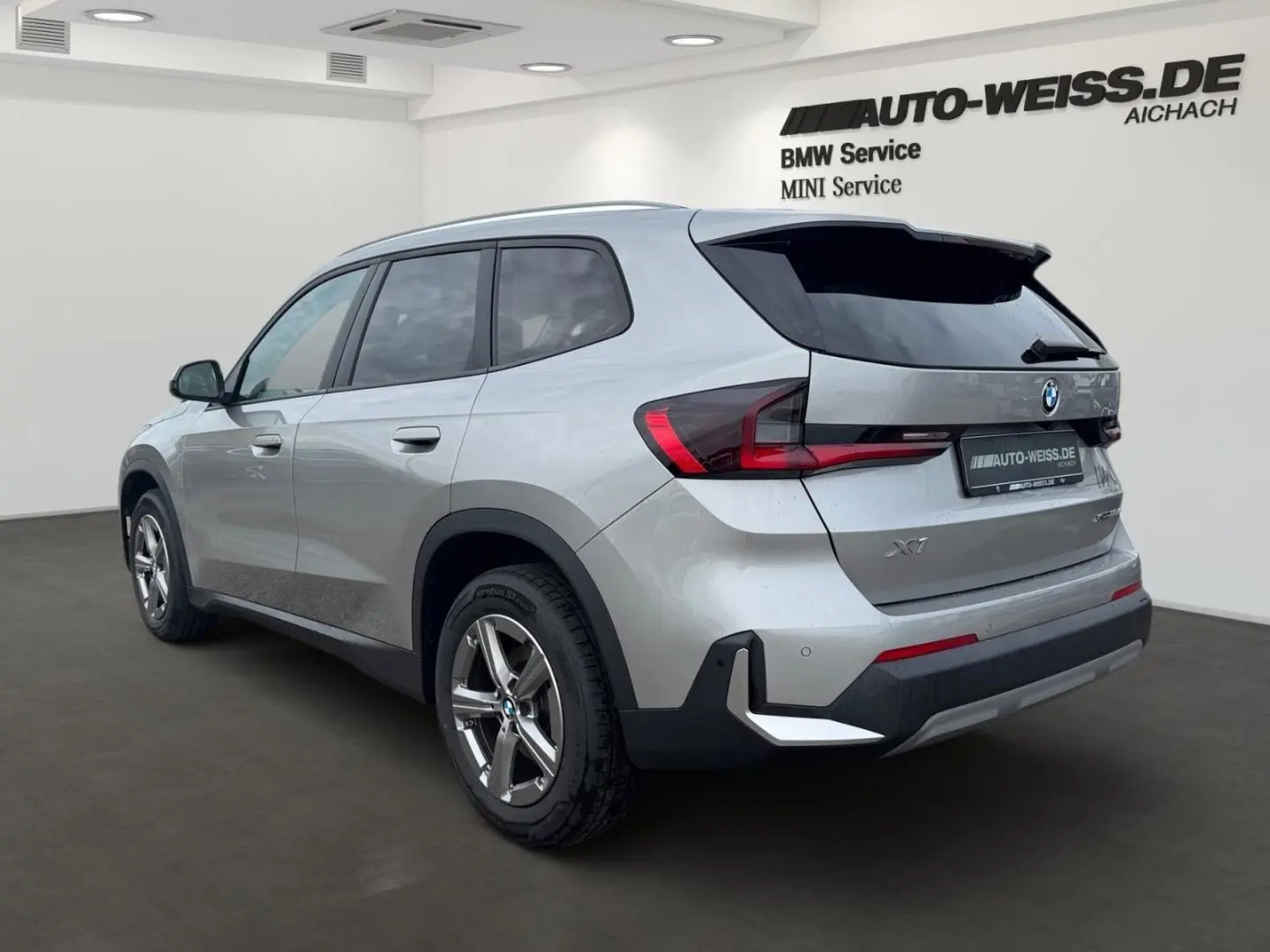 X1 20dxA  NAVI SPORTSITZ LED SHZ LHZ CAM FLA