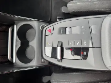 X1 20dxA  NAVI SPORTSITZ LED SHZ LHZ CAM FLA