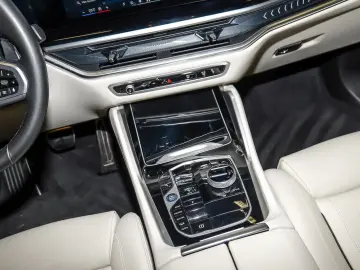 X6 xDrive30d M Sport PANO RFK NAVI LED Massage