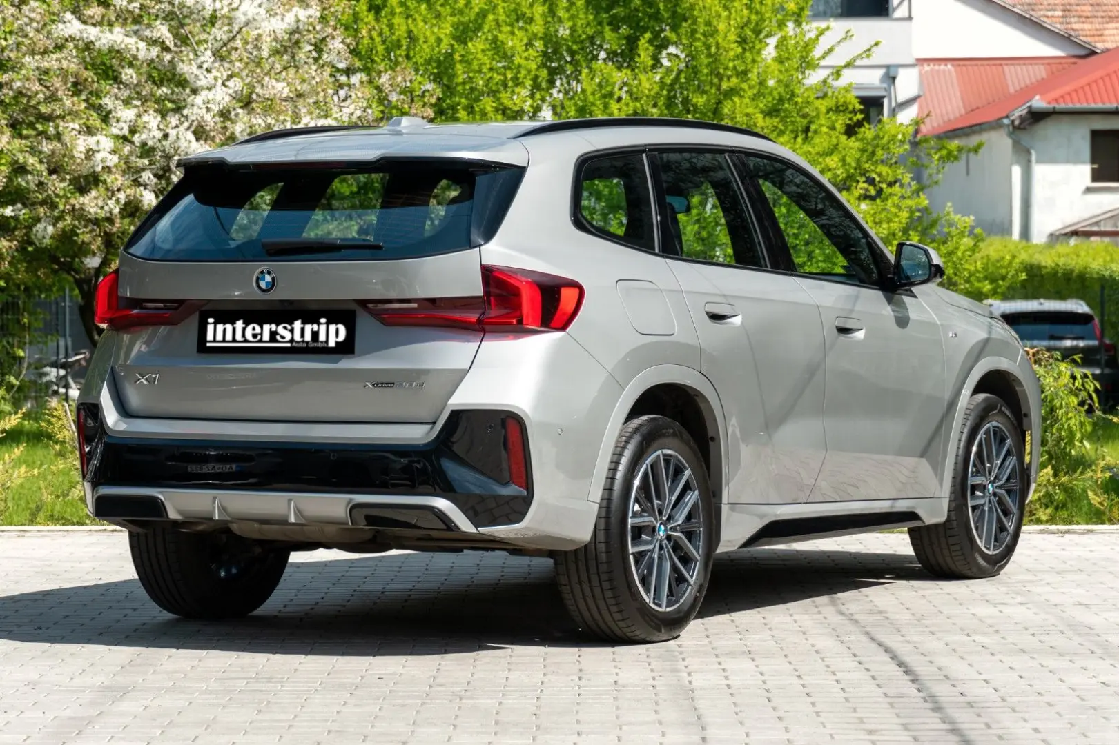 X1 xDrive20d M SPORT.DR.ASS.PR.ASS.SHZ.2 STÜCK