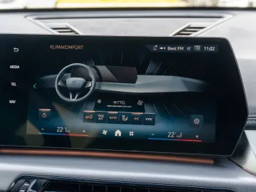 X1 xDrive20d M SPORT.DR.ASS.PR.ASS.SHZ.2 STÜCK