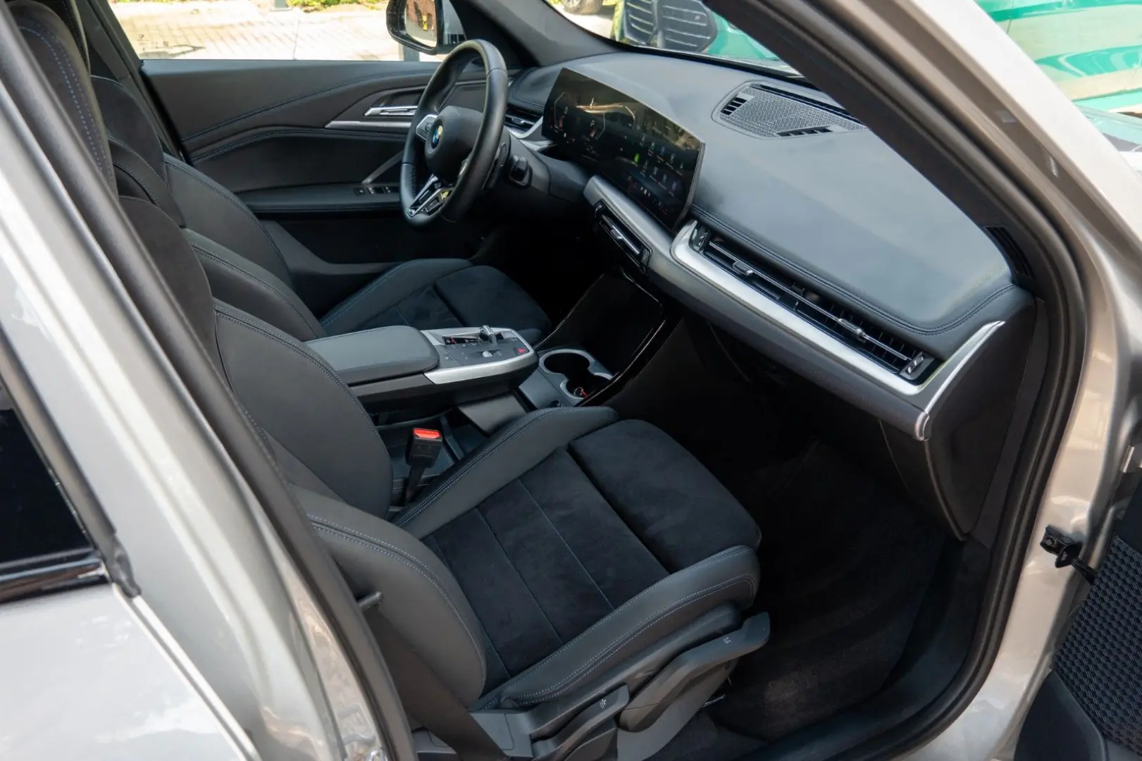 X1 xDrive20d M SPORT.DR.ASS.PR.ASS.SHZ.2 STÜCK