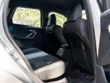 X1 xDrive20d M SPORT.DR.ASS.PR.ASS.SHZ.2 STÜCK