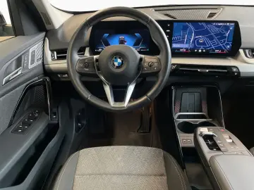 X1 xDrive20d AHK AdapLED H K St Go Kamera DA  PA