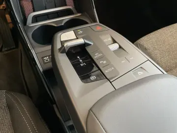 X1 xDrive20d AHK AdapLED H K St Go Kamera DA  PA