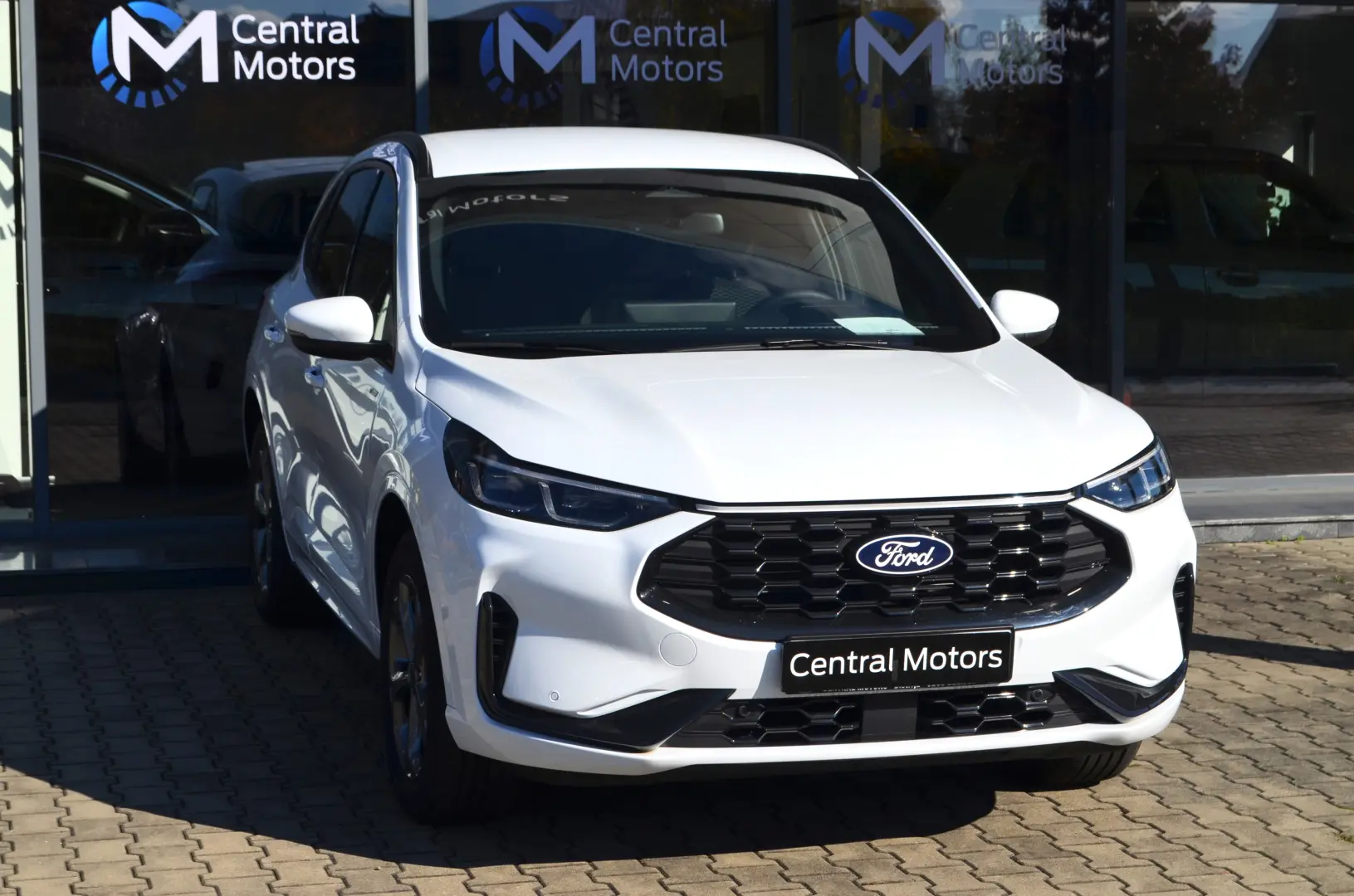 Ford Kuga ST-Line 2.5l Duratec FHEV 183 CP AT AWD