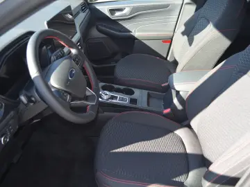 Ford Kuga ST-Line 2.5l Duratec FHEV 183 CP AT AWD