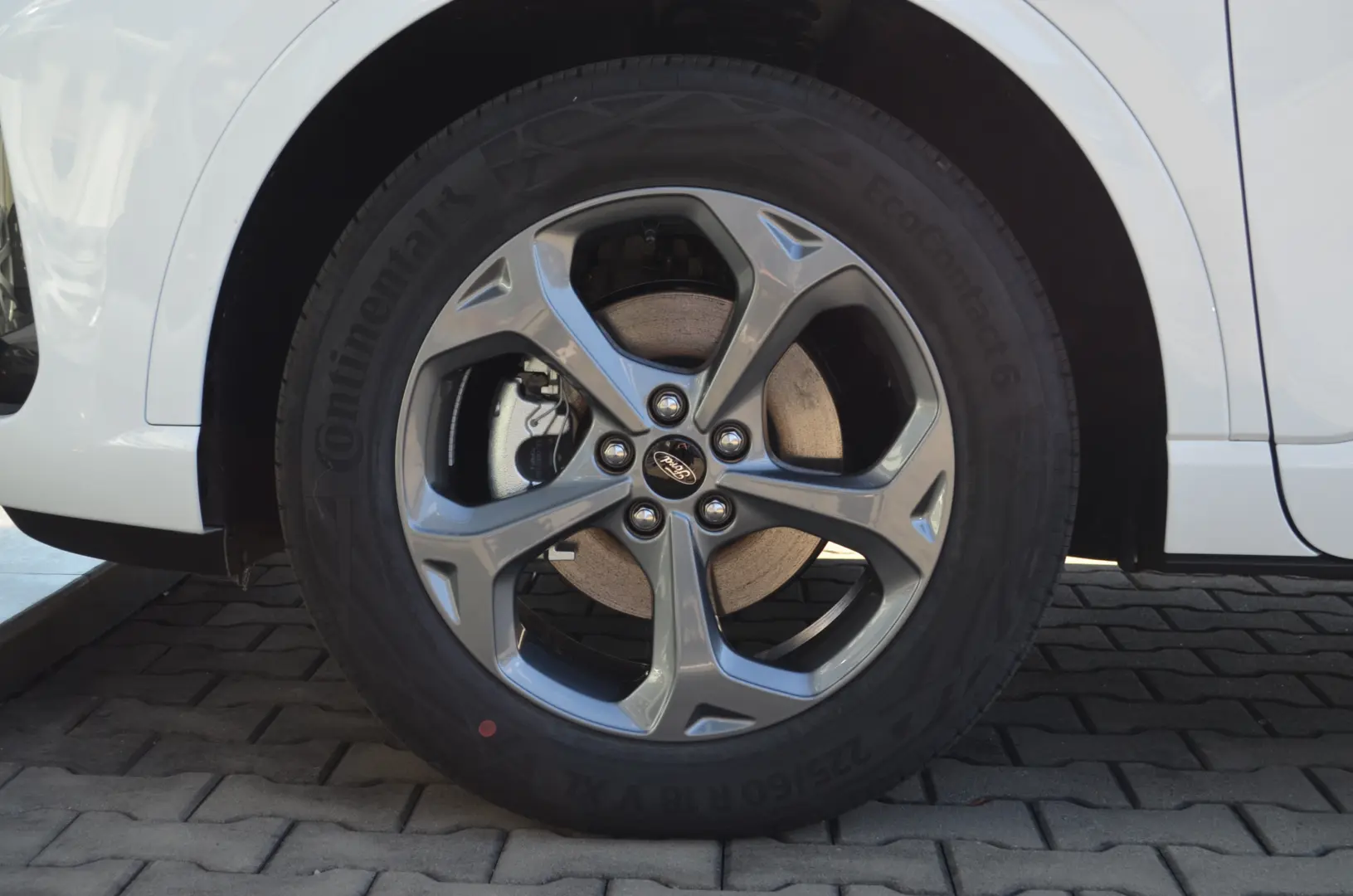 Ford Kuga ST-Line 2.5l Duratec FHEV 183 CP AT AWD