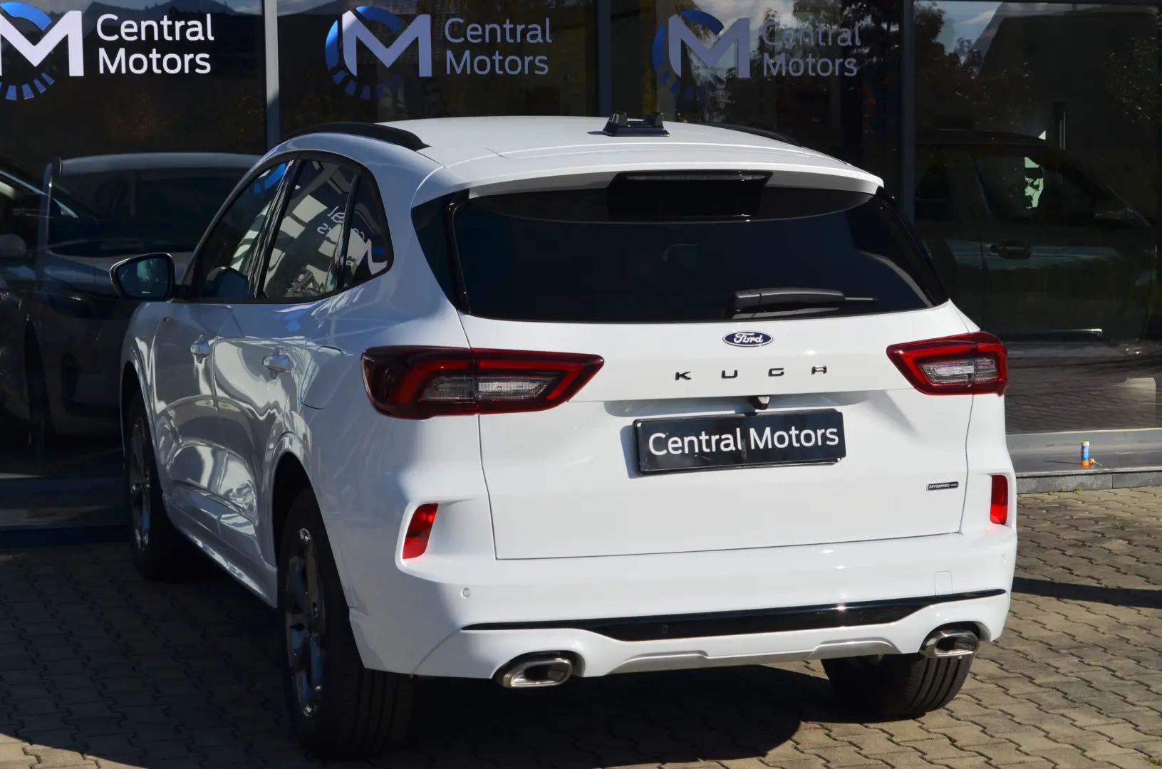 Ford Kuga ST-Line 2.5l Duratec FHEV 183 CP AT AWD