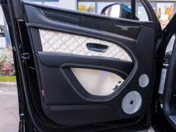 Bentayga 4.0 V8 S 4WD FirstEdition Warranty 2026