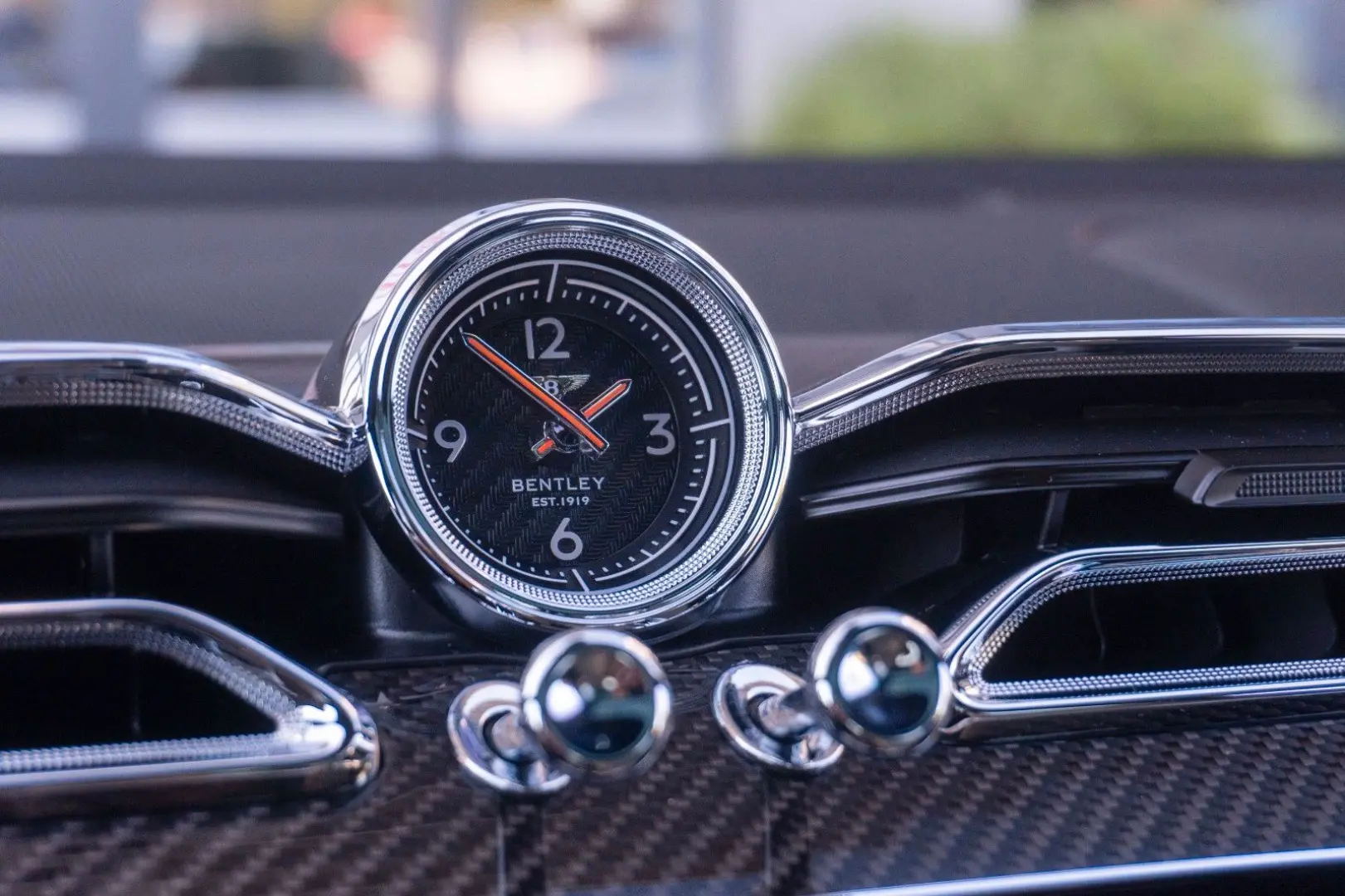 Bentayga 4.0 V8 S 4WD FirstEdition Warranty 2026