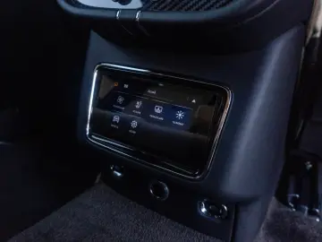 Bentayga 4.0 V8 S 4WD FirstEdition Warranty 2026