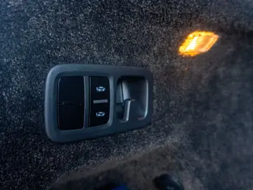 Bentayga 4.0 V8 S 4WD FirstEdition Warranty 2026