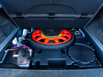 Bentayga 4.0 V8 S 4WD FirstEdition Warranty 2026