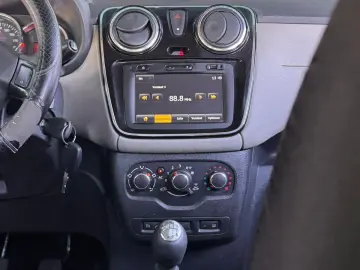 Dacia Lodgy