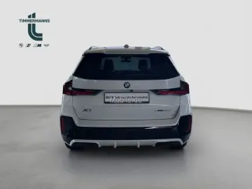 X1 xDrive20d M Paket pro DrvAss  Adap. LED