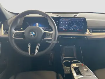 X1 xDrive20d M Paket pro DrvAss  Adap. LED