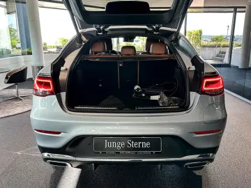 Mercedes-Benz GLC 300 de 4M AMG LED AHK MBUX