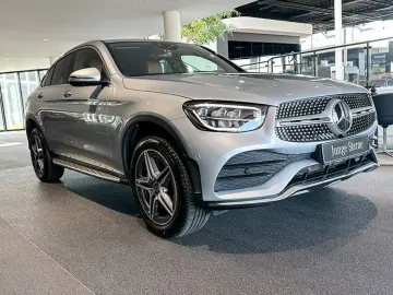 Mercedes-Benz GLC 300 de 4M AMG LED AHK MBUX