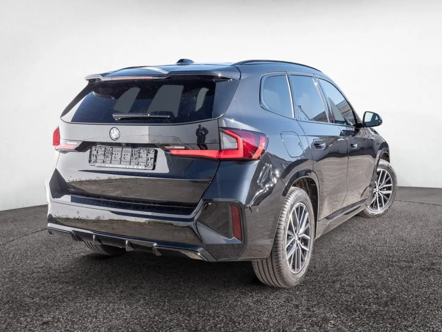 X1 xDrive 23i M-Sport 360  PANO H K HUD AHK NAVI