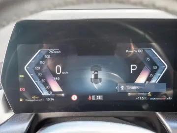 X1 xDrive 23i M-Sport 360  PANO H K HUD AHK NAVI