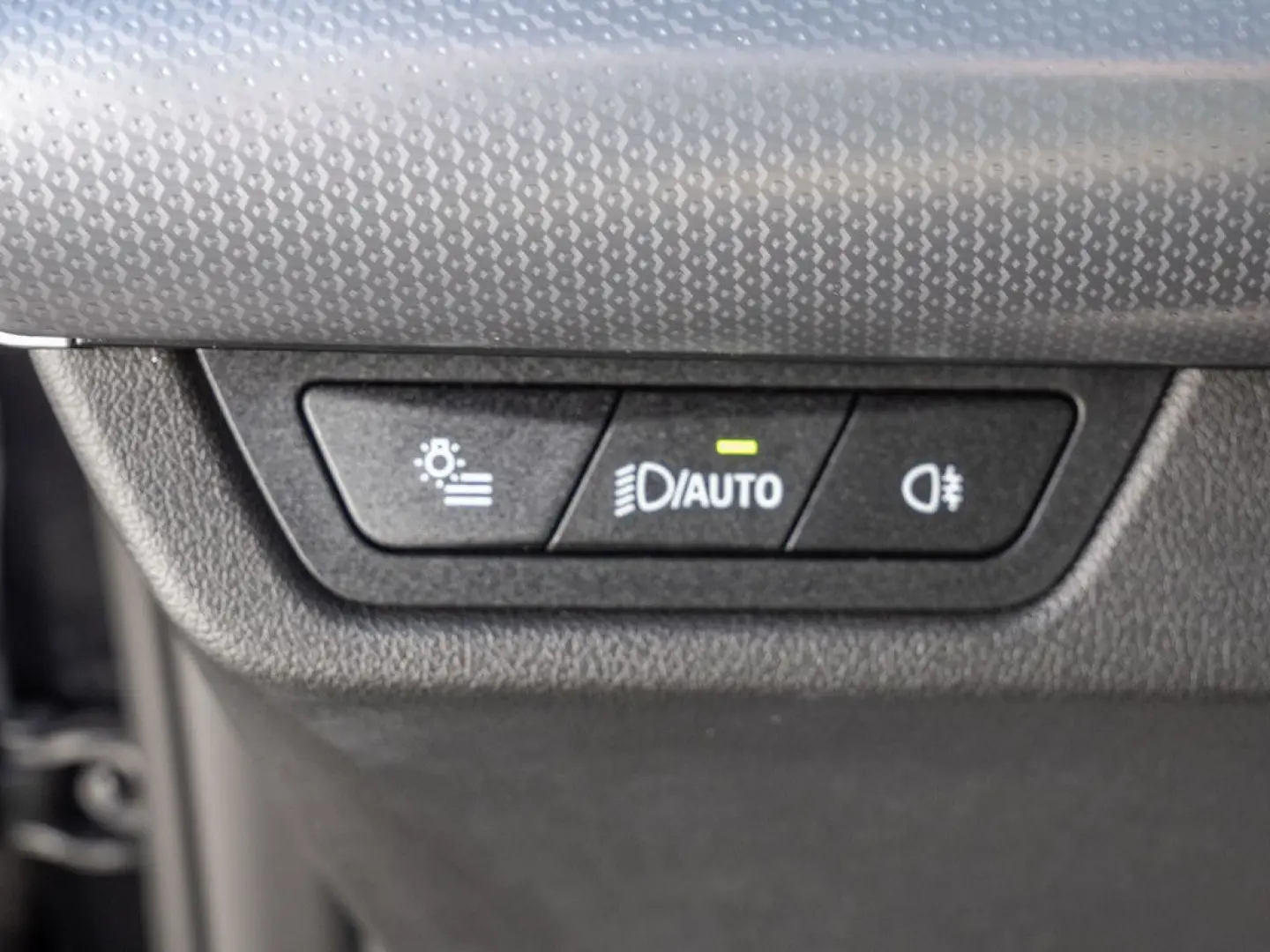 X1 xDrive 23i M-Sport 360  PANO H K HUD AHK NAVI