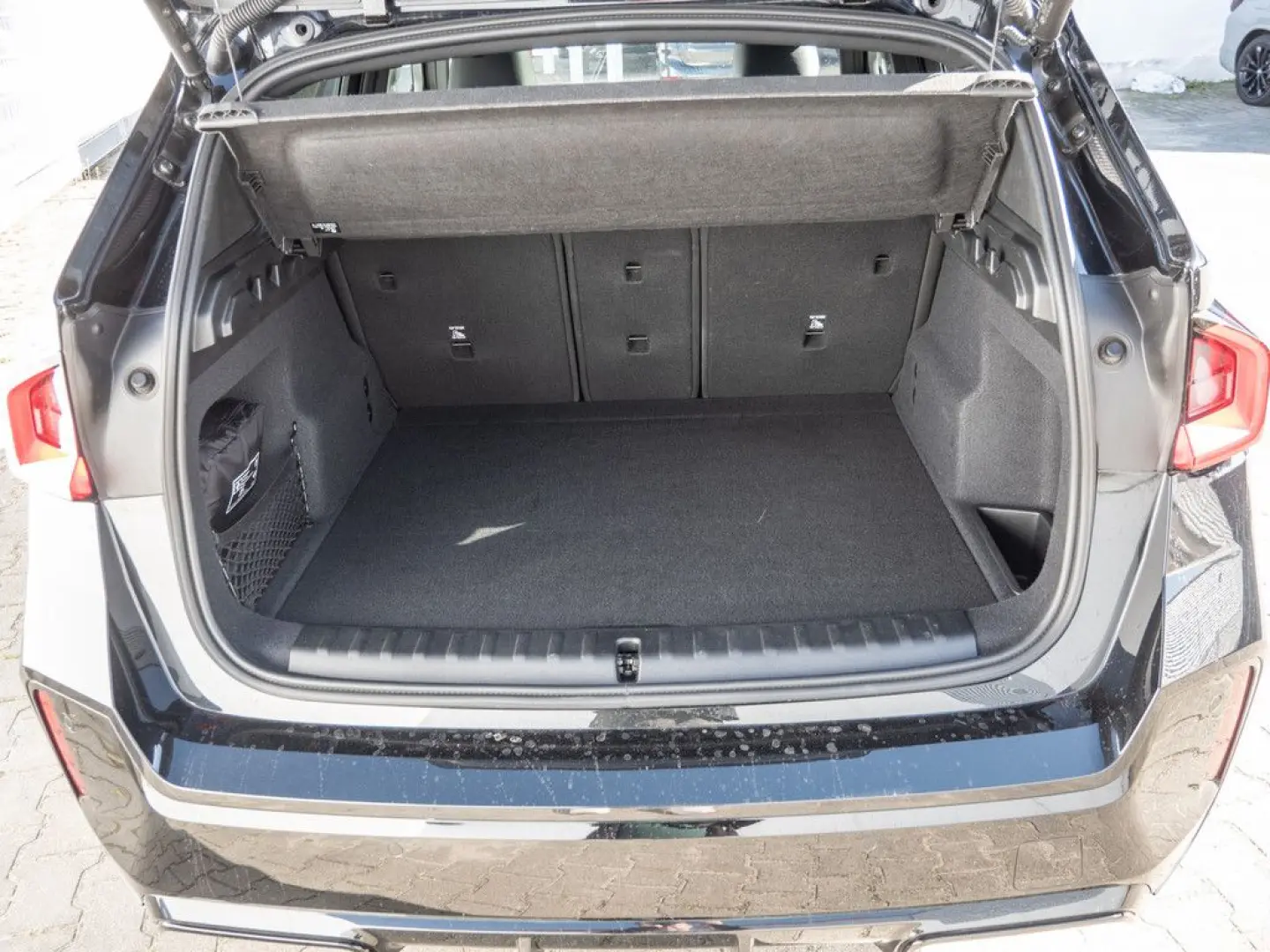 X1 xDrive 23i M-Sport 360  PANO H K HUD AHK NAVI