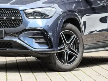 GLE 450 d 4M AMG-Sport Pano Distr AHK Night 360