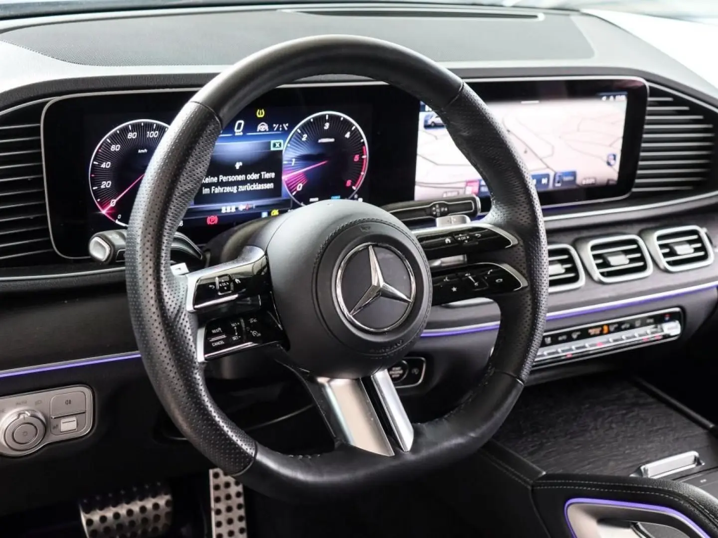 GLE 450 d 4M AMG-Sport Pano Distr AHK Night 360